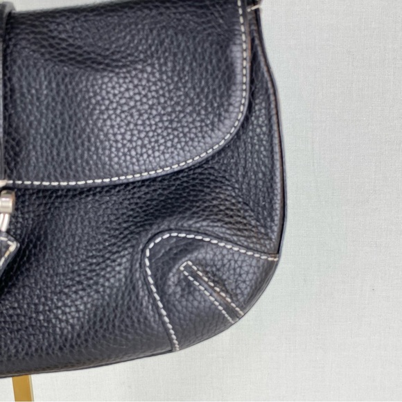 Kate Landry Black With White Stitching Pebble Leather Snap Closure Handbag - Picture 4 of 8